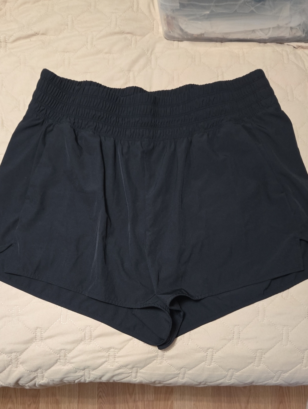 Old Navy Navy Elastic-Waist Athletic Shorts